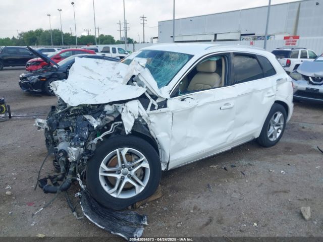 2019 AUDI Q5 WA1ANAFY1K2112381 Photo 1