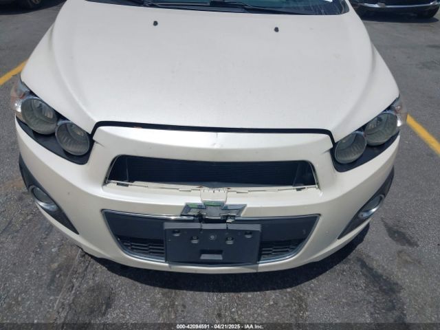 1G1JE6SB9F4116735 Chevrolet Sonic Ltz Auto