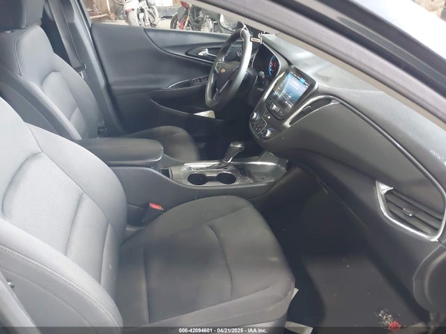 1G1ZD5STXLF099405 Chevrolet Malibu Fwd Lt