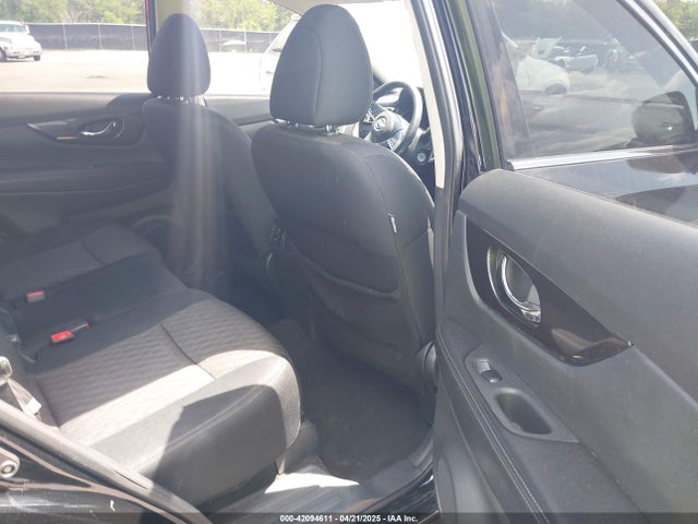 5N1AT2MV3JC777524 Nissan ROGUE S