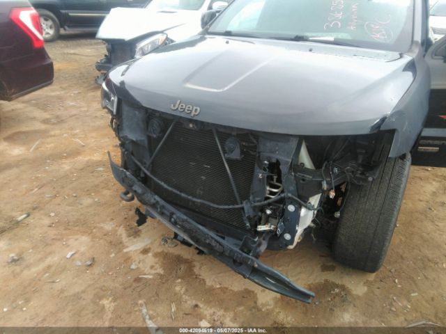 1C4RJEAG1GC386854 Jeep Grand Cherokee 75th Anniversary