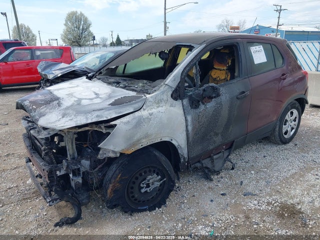 3GNCJKSBXHL227268 Chevrolet TRAX LS