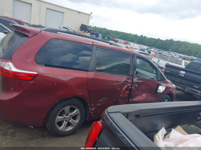 5TDKZ3DC6HS822945 Toyota Sienna Le 8 Passenger