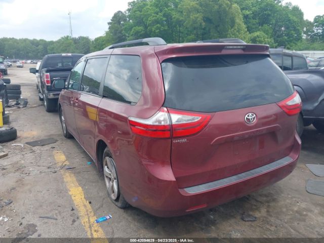 5TDKZ3DC6HS822945 Toyota Sienna Le 8 Passenger