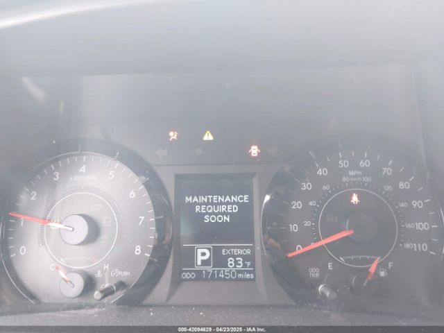 5TDKZ3DC6HS822945 Toyota Sienna Le 8 Passenger