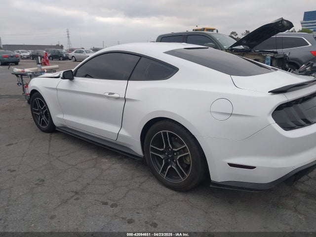 1FA6P8TH6K5176777 Ford 4v