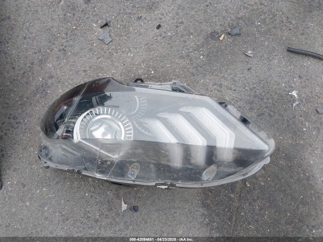 1FA6P8TH6K5176777 Ford 4v