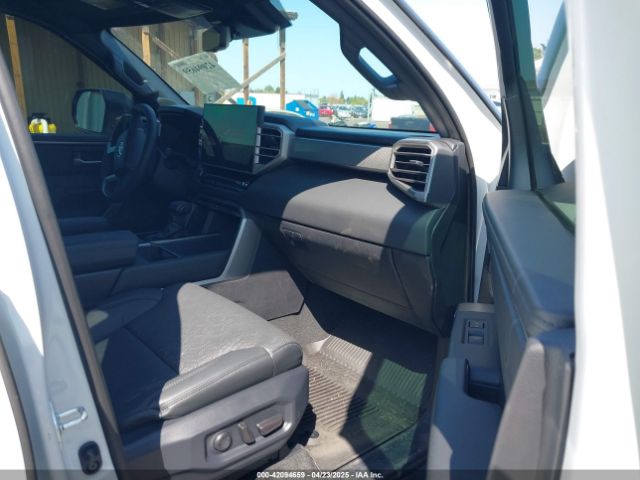 5TFWA5EC3SX036833 Toyota v35a-fts