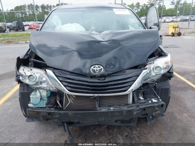 5TDKK3DC5GS709314 Toyota Sienna Le 8 Passenger