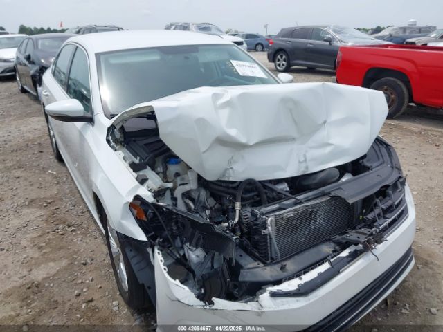 1VWAT7A31HC015952 Volkswagen Passat 1.8t S