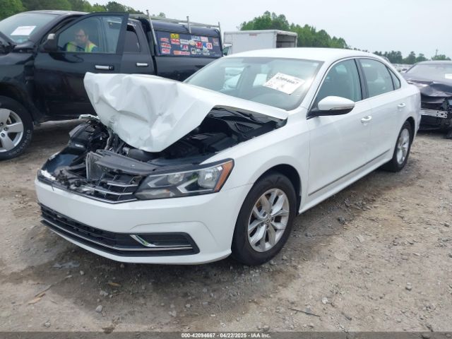 1VWAT7A31HC015952 Volkswagen Passat 1.8t S