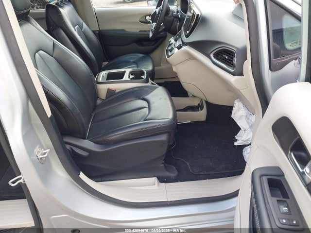 Chrysler Pacifica Touring L 2023 2C4RC1BG4PR594204 Image 5
