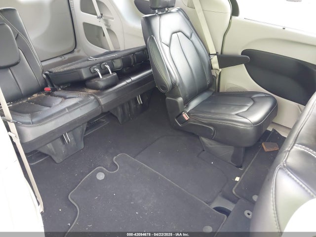 Chrysler Pacifica Touring L 2023 2C4RC1BG4PR594204 Image 8