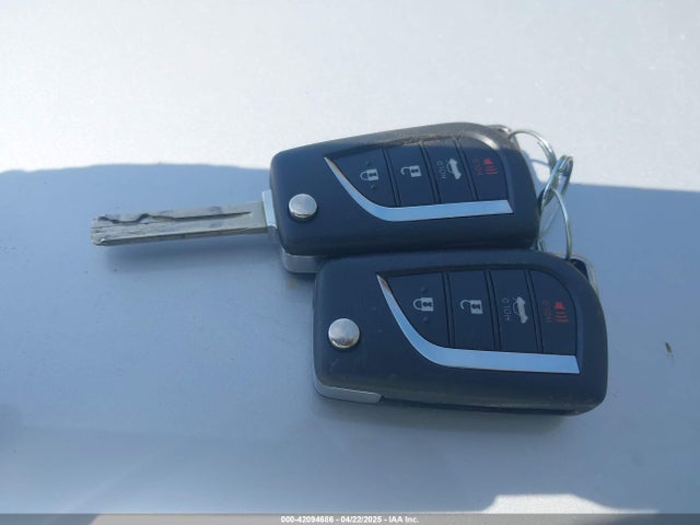 Toyota COROLLA LE 2022 5YFEPMAE4NP289125 Image 11