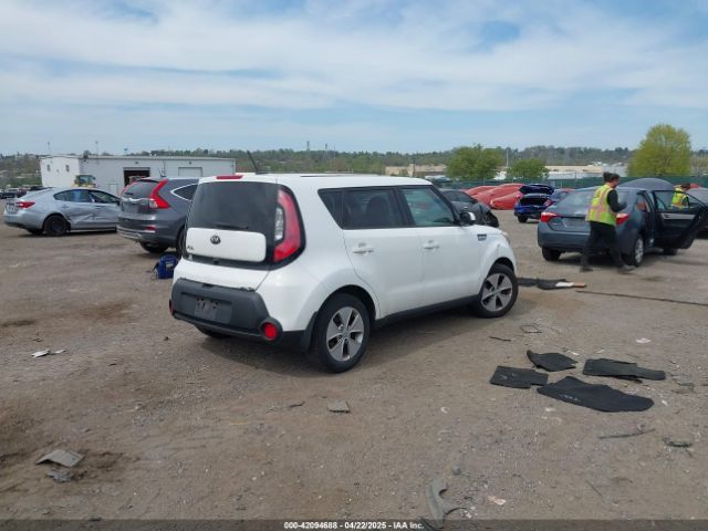 KNDJN2A20F7121886 KIA Soul