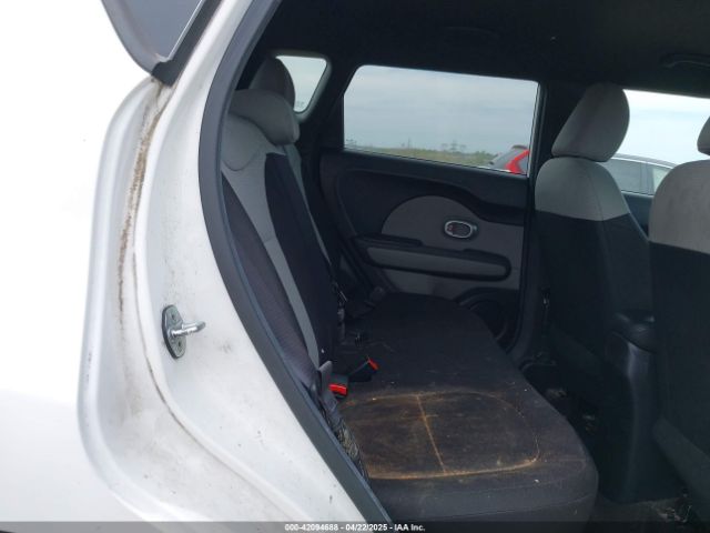 KNDJN2A20F7121886 KIA Soul