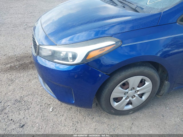 KIA FORTE LX 2018 3KPFK4A71JE226693 Image 6