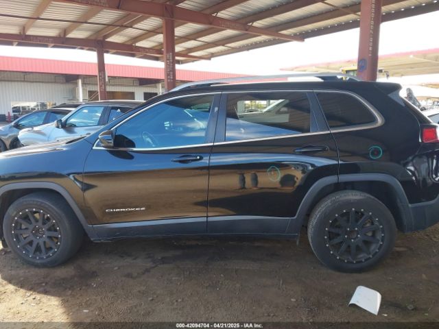 1C4PJLLB2KD420090 Jeep Cherokee Latitude Plus Fwd