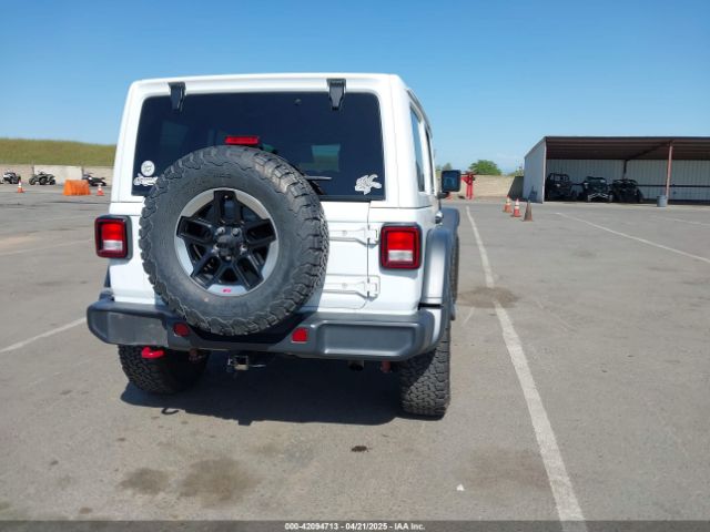 1C4HJXFG8JW297658 Jeep Wrangler Unlimited Rubicon 4x4