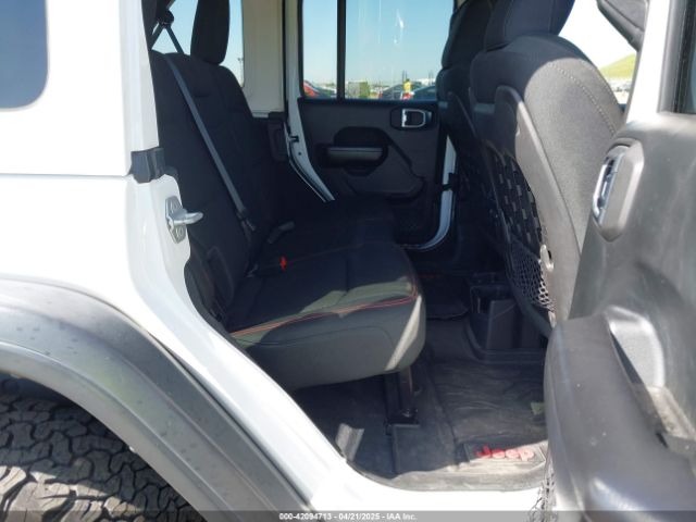 1C4HJXFG8JW297658 Jeep Wrangler Unlimited Rubicon 4x4