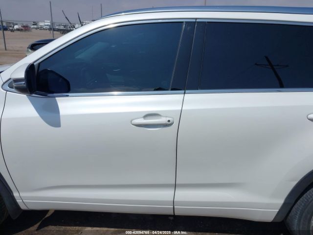 5TDDZRFH5KS958544 Toyota Highlander Limited Platinum