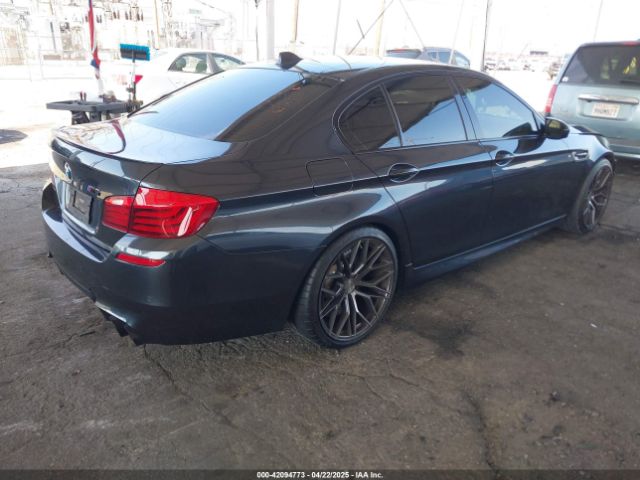 2016 BMW M5 WBSFV9C53GG343189 Photo 3