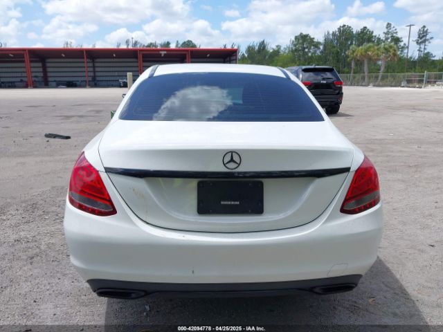 55SWF4JB4HU206451 Mercedes-Benz C 300 Luxury/sport