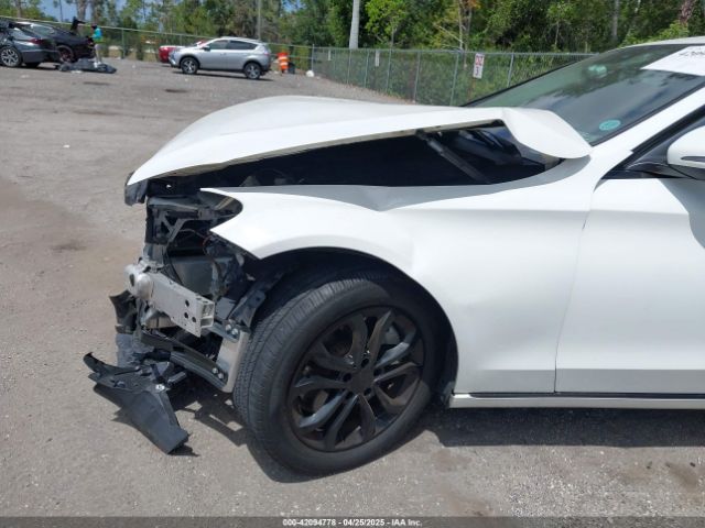 55SWF4JB4HU206451 Mercedes-Benz C 300 Luxury/sport