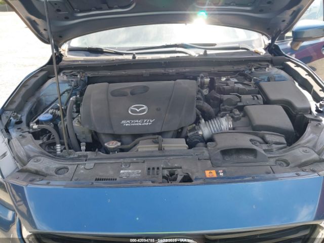 3MZBN1V39JM248584 Mazda Mazda3 Touring