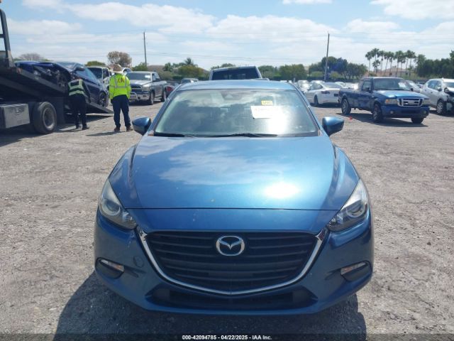 3MZBN1V39JM248584 Mazda Mazda3 Touring
