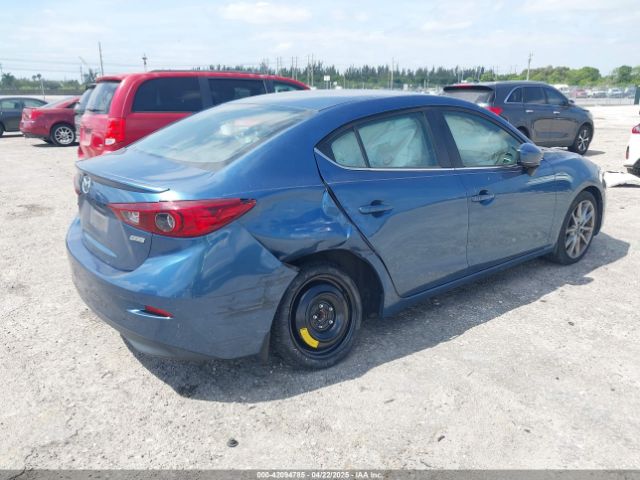 3MZBN1V39JM248584 Mazda Mazda3 Touring