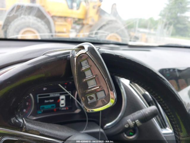 1G1ZD5ST2JF210638 Chevrolet MALIBU LT
