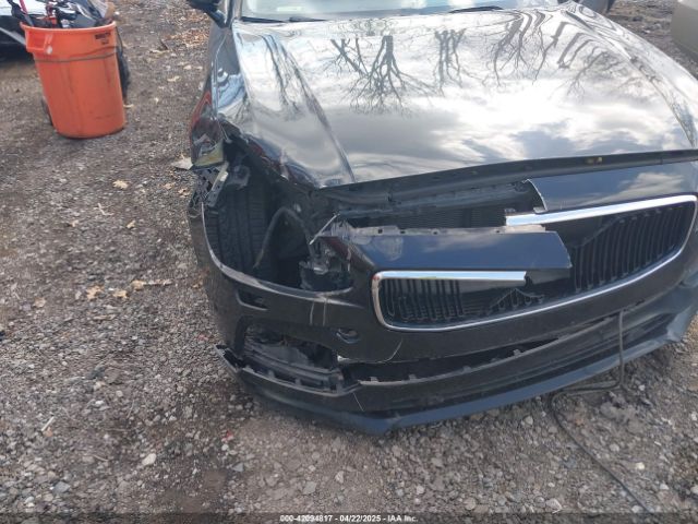 LVY982MK6JP036297 Volvo S90 T5 Momentum