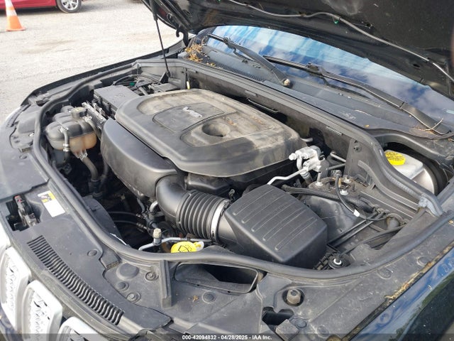 1C4RJFJG2HC843906 Jeep Grand Cherokee Summit 4x4