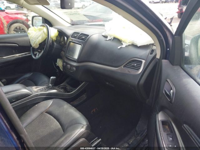 3C4PDCGB6JT275792 Dodge Journey Crossroad