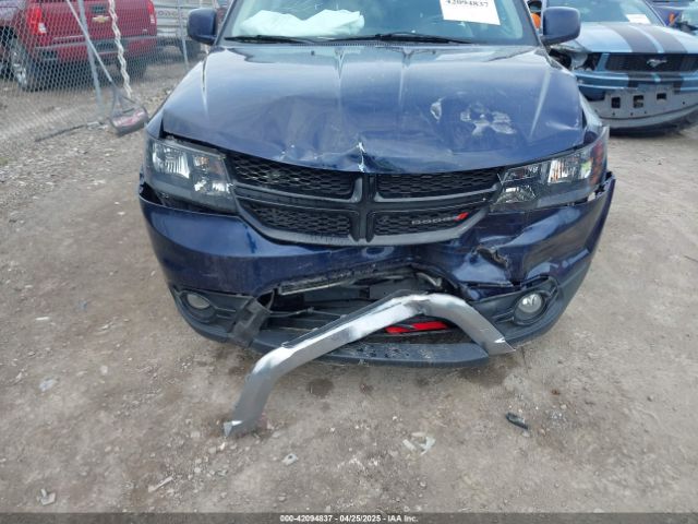 3C4PDCGB6JT275792 Dodge Journey Crossroad