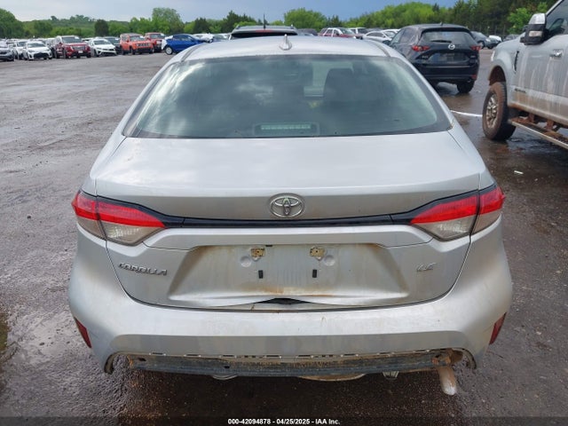 5YFB4MDEXRP123012 Toyota COROLLA LE