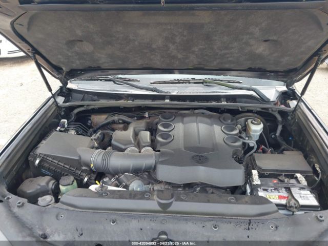 JTEZU5JR6K5211338 Toyota 4runner Limited Nightshade