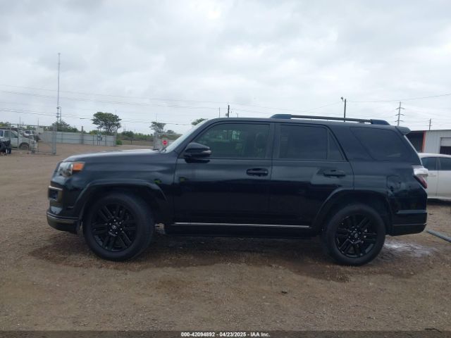 JTEZU5JR6K5211338 Toyota 4runner Limited Nightshade