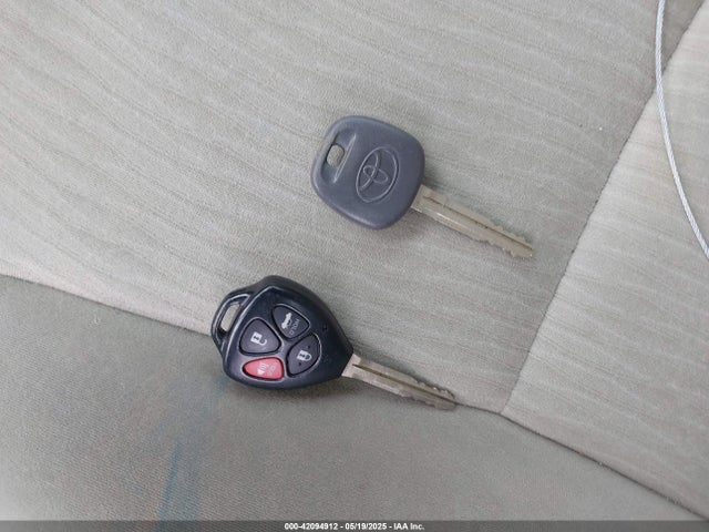 Продаж на аукціоні авто 2010 Toyota Corolla Le, vin: 1NXBU4EE1AZ174433, номер лоту: 42094912