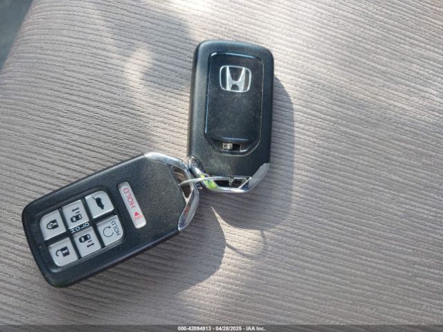 5FNRL6H52KB121294 Honda ODYSSEY EX