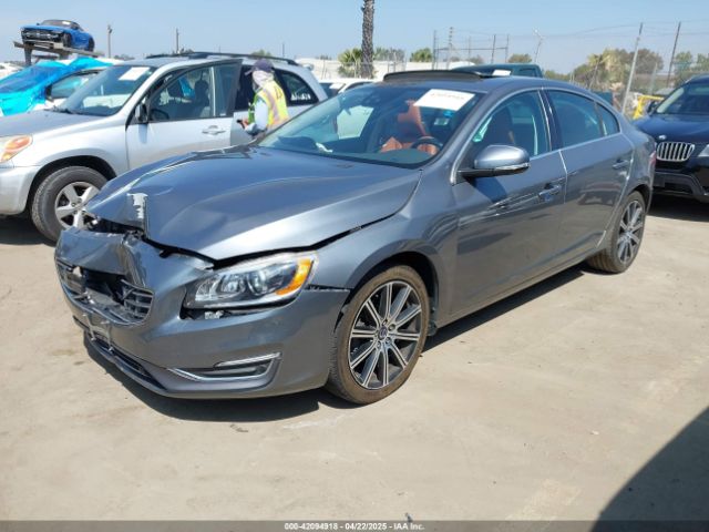 LYV402FM8GB111058 Volvo S60 Inscription T5 Drive-e Platinum
