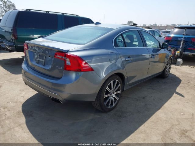 LYV402FM8GB111058 Volvo S60 Inscription T5 Drive-e Platinum