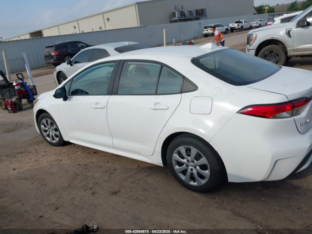 5YFEPMAE9NP357743 Toyota COROLLA LE