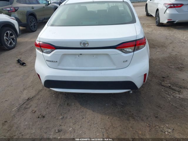 5YFEPMAE9NP357743 Toyota COROLLA LE