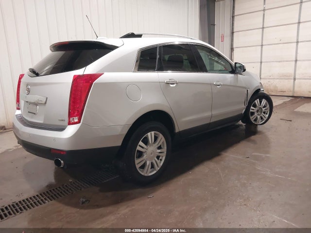 2016 CADILLAC SRX 3GYFNEE3XGS566210 Photo 3