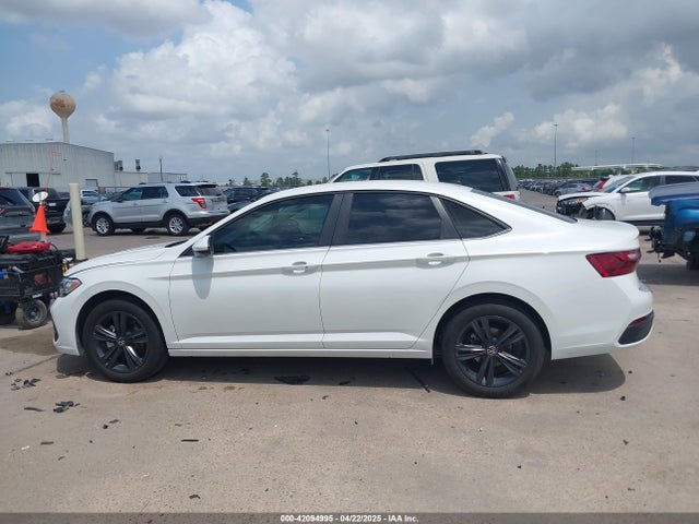Volkswagen tsi 2024 3VWEM7BUXRM060006 Image 14