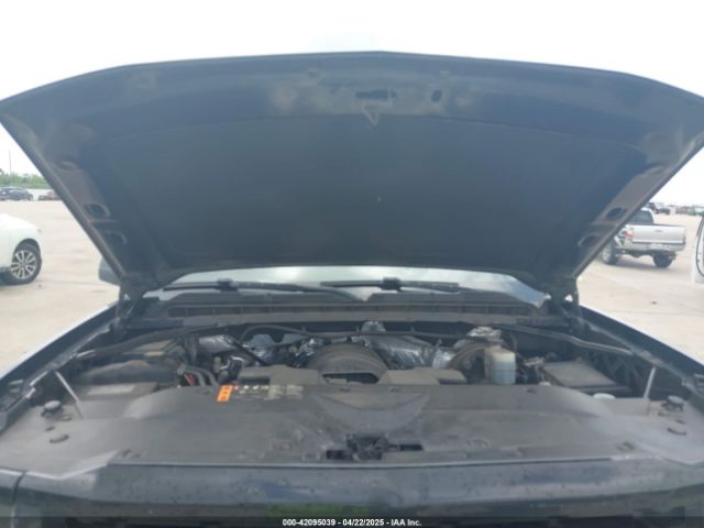 3GCPCPEC8JG358400 Chevrolet Silverado 1500 Custom