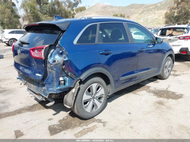 2019 KIA NIRO KNDCB3LC5K5252590 Photo 3