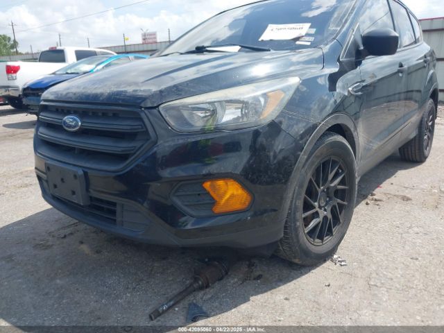 1FMCU0F72KUA18481 Ford ESCAPE S